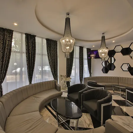 فندق Prestige Deluxe Aquapark Club غولدن ساندز