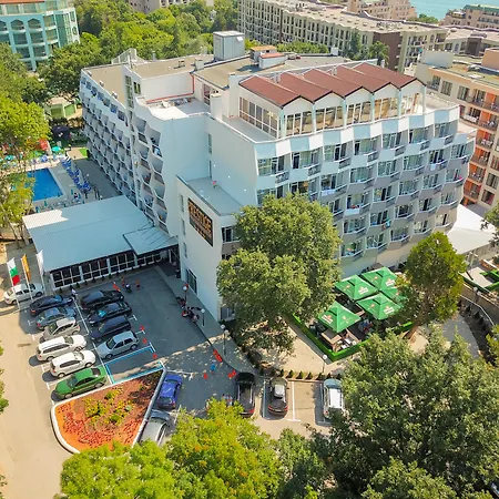 Prestige Deluxe Aquapark Club Готель 4*