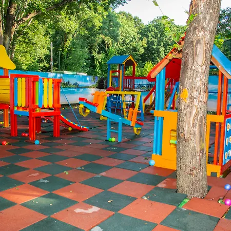 Prestige Deluxe Aquapark Club