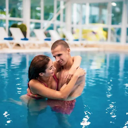 Prestige Deluxe Aquapark Club غولدن ساندز