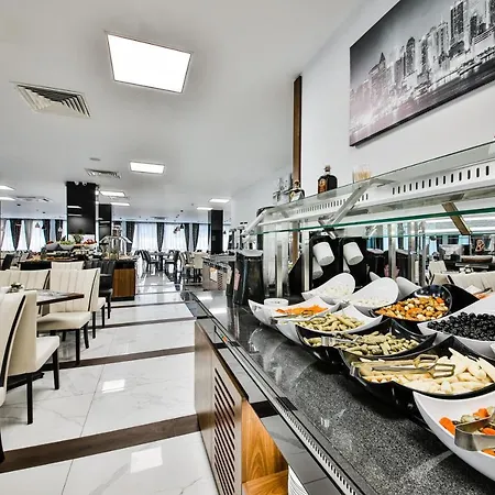 Prestige Deluxe Aquapark Club 4*