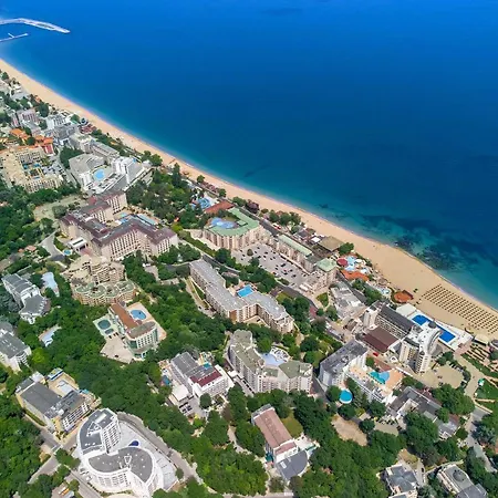 Prestige Deluxe Aquapark Club 4*