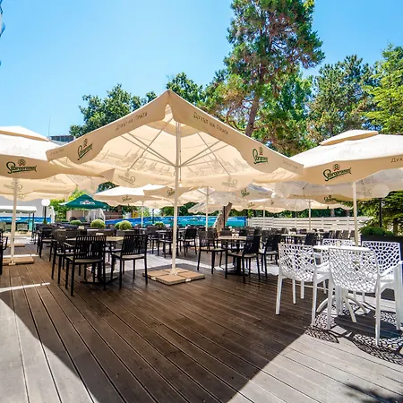 Готель Prestige Deluxe Aquapark Club Золоті Піски