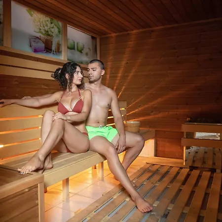 Prestige Deluxe Aquapark Club Готель