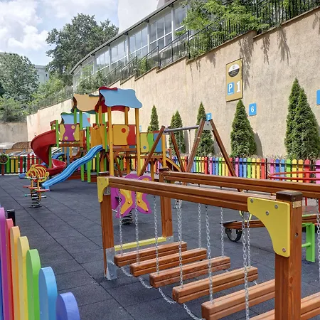 Готель Prestige Deluxe Aquapark Club