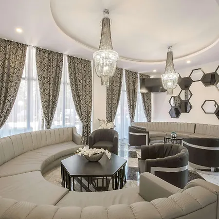 Готель Prestige Deluxe Aquapark Club 4*
