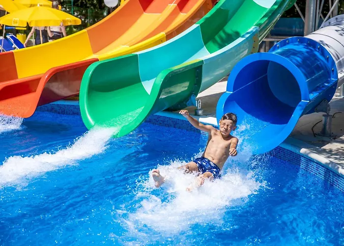 Prestige Deluxe Aquapark Club 酒店