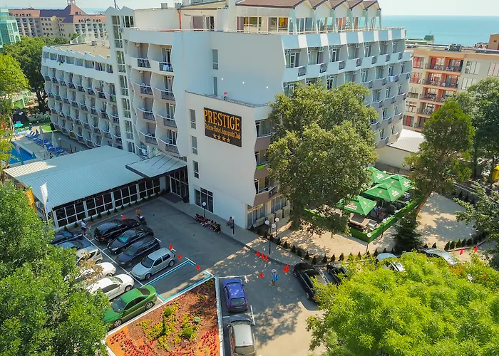 Prestige Deluxe Aquapark Club 酒店 4*