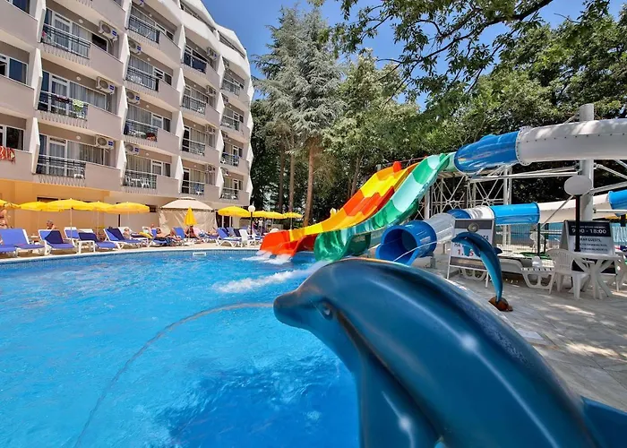 Prestige Deluxe Aquapark Club 酒店