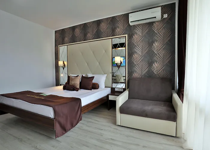 Prestige Deluxe Aquapark Club 4* Golden Sands