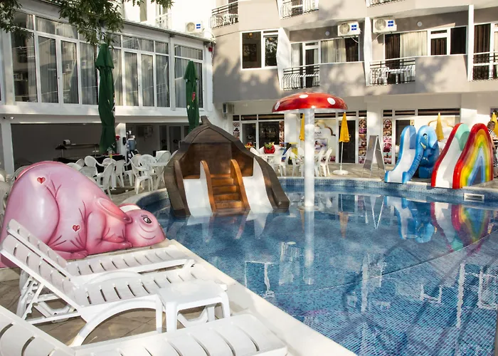 Prestige Deluxe Aquapark Club 4* 金沙