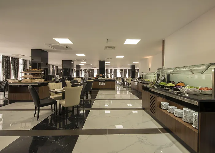 酒店 Prestige Deluxe Aquapark Club 4*